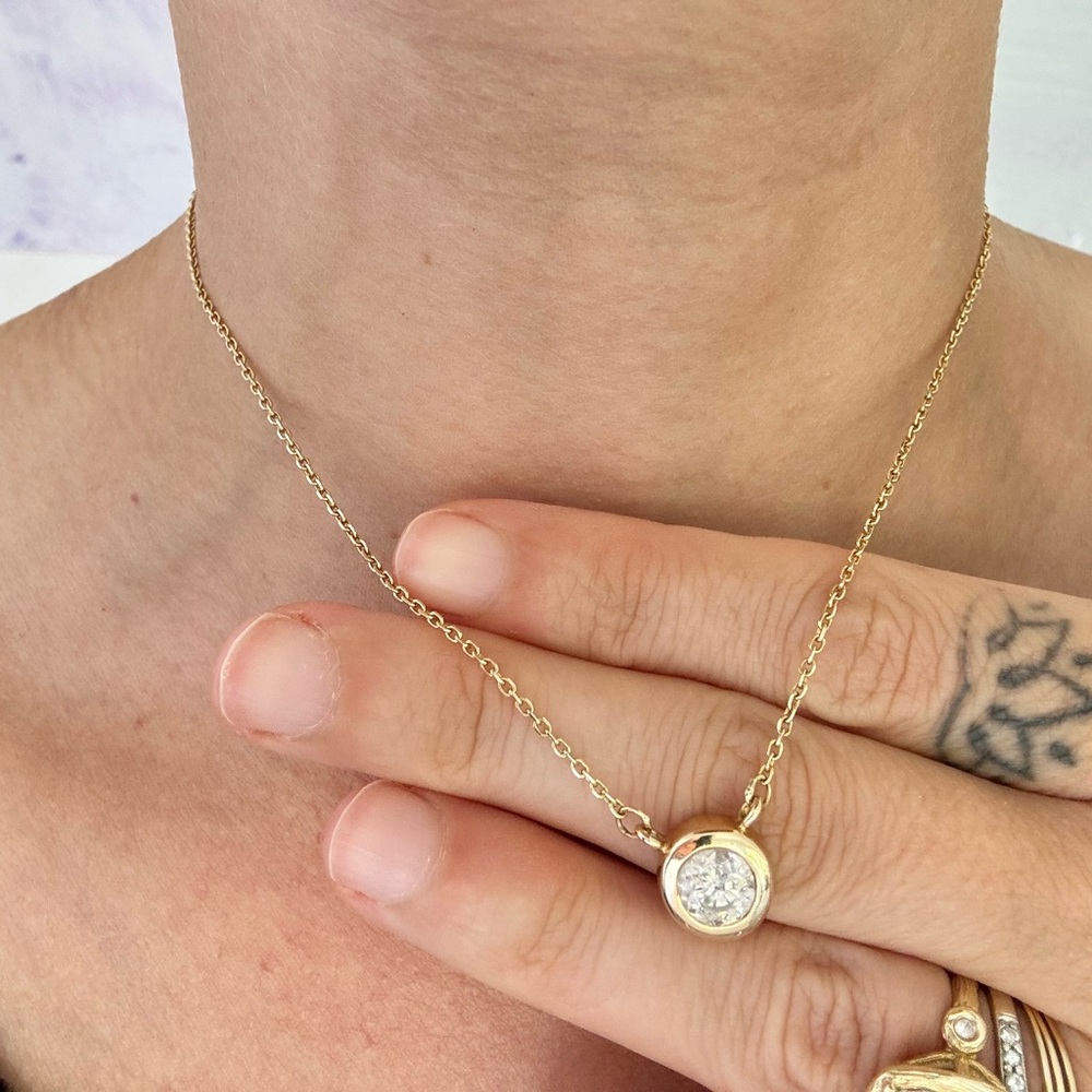 1 carat diamond necklace